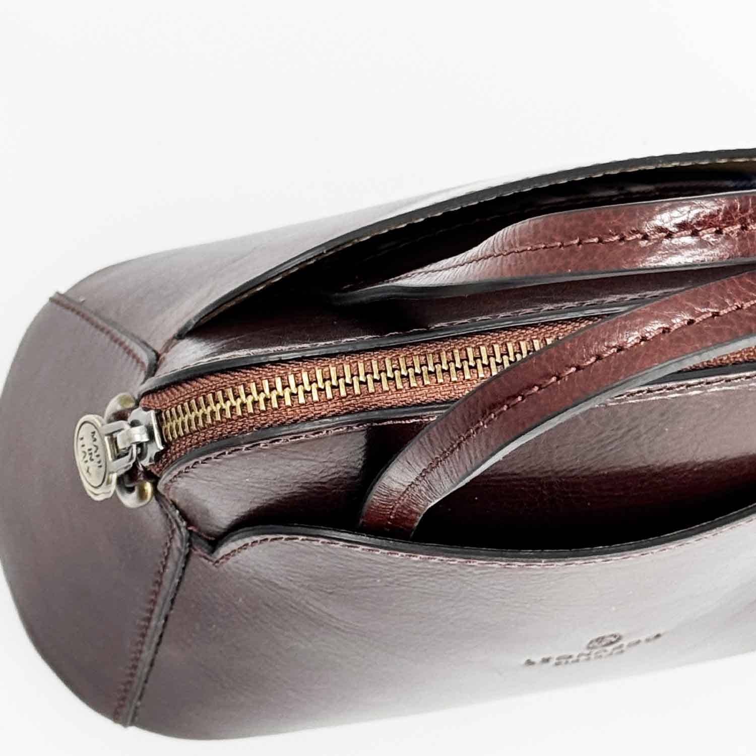 Borsa a tracolla Livia da donna in pelle marrone scuro semi lucida - Image 5