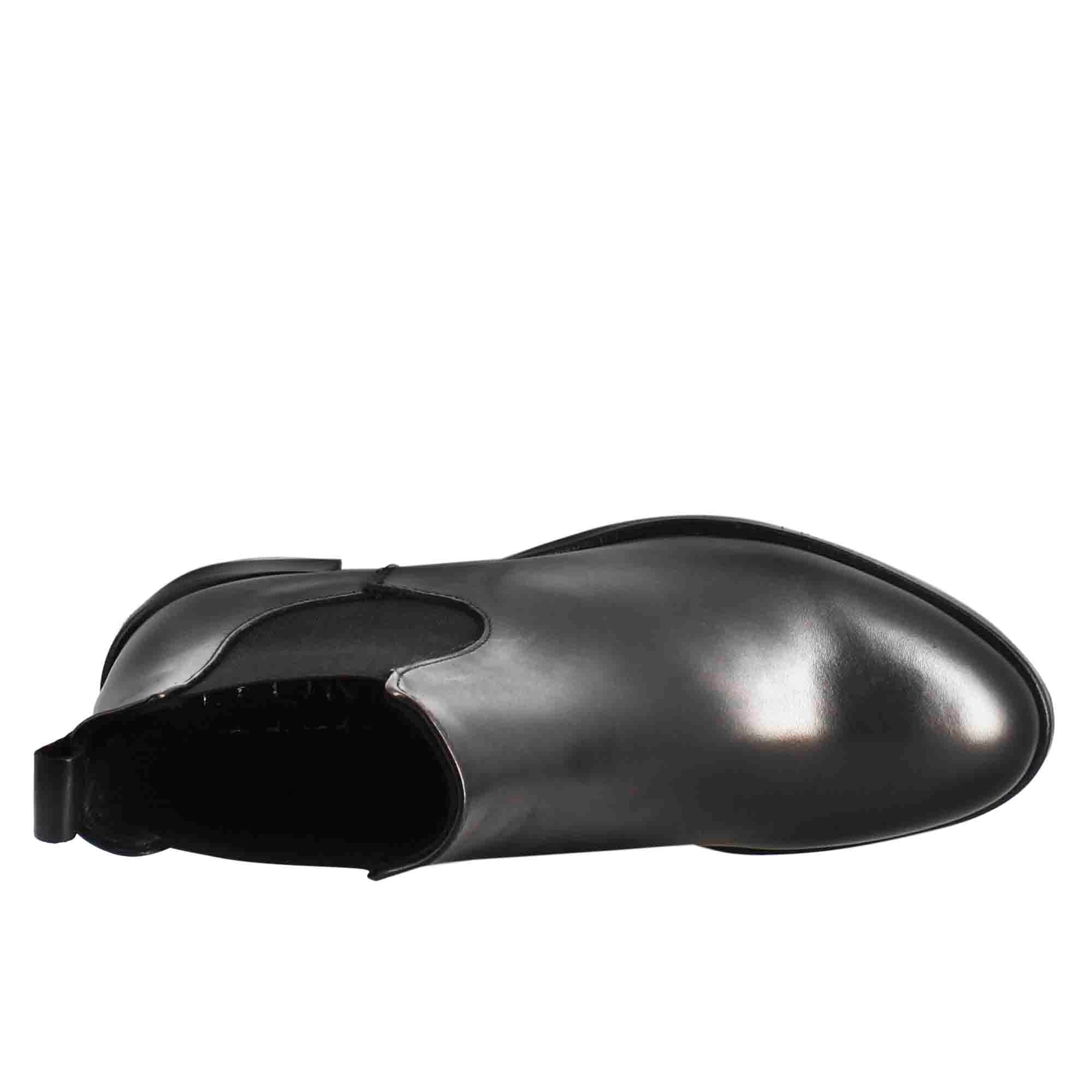 Chelsea da donna liscio con tacco medio in pelle colore nero - Image 5