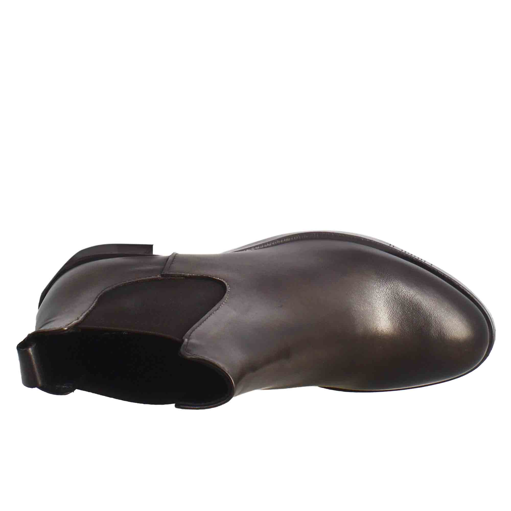 Chelsea da donna liscio con tacco medio in pelle marrone scuro - Image 5