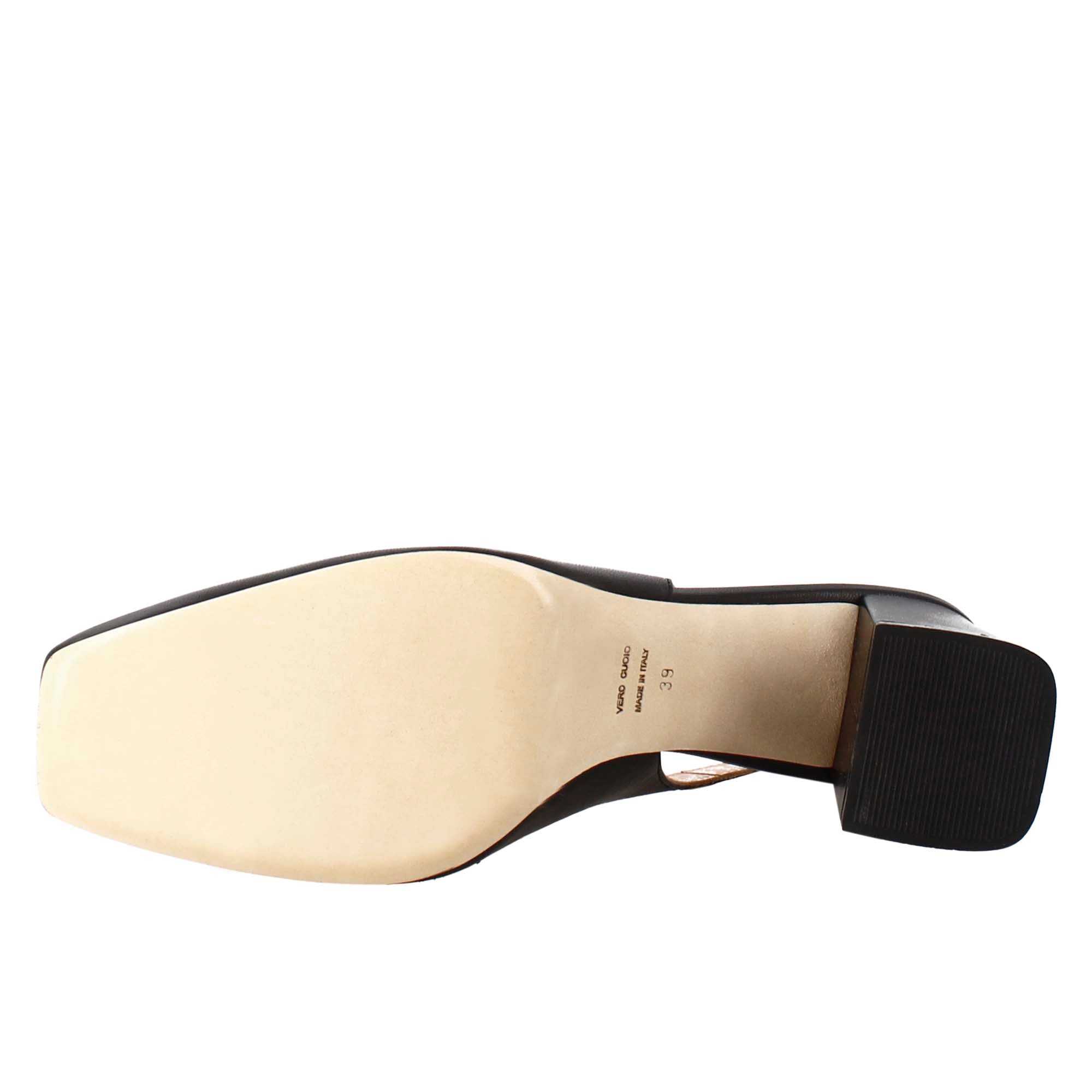 Décolleté slingback da donna in pelle colore nero a punta - Image 5