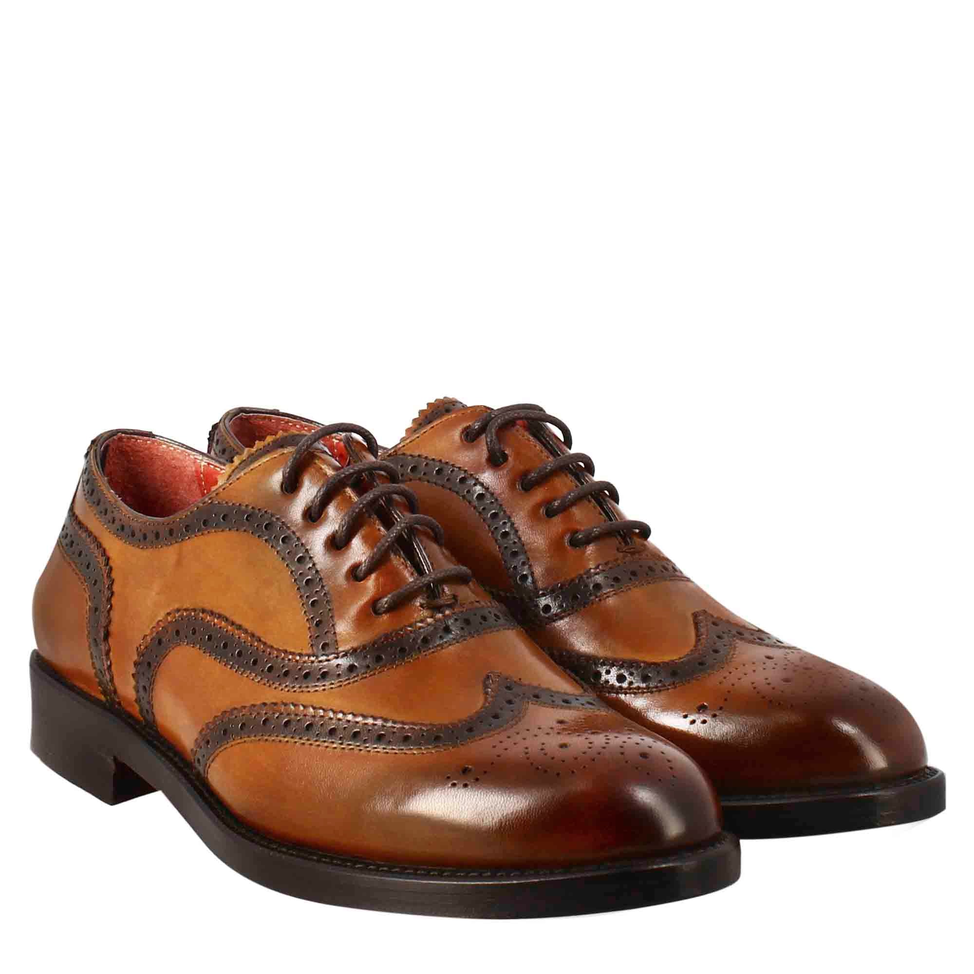 Francesina da donna con effetto brogue in pelle colore marrone chiaro - Image 6