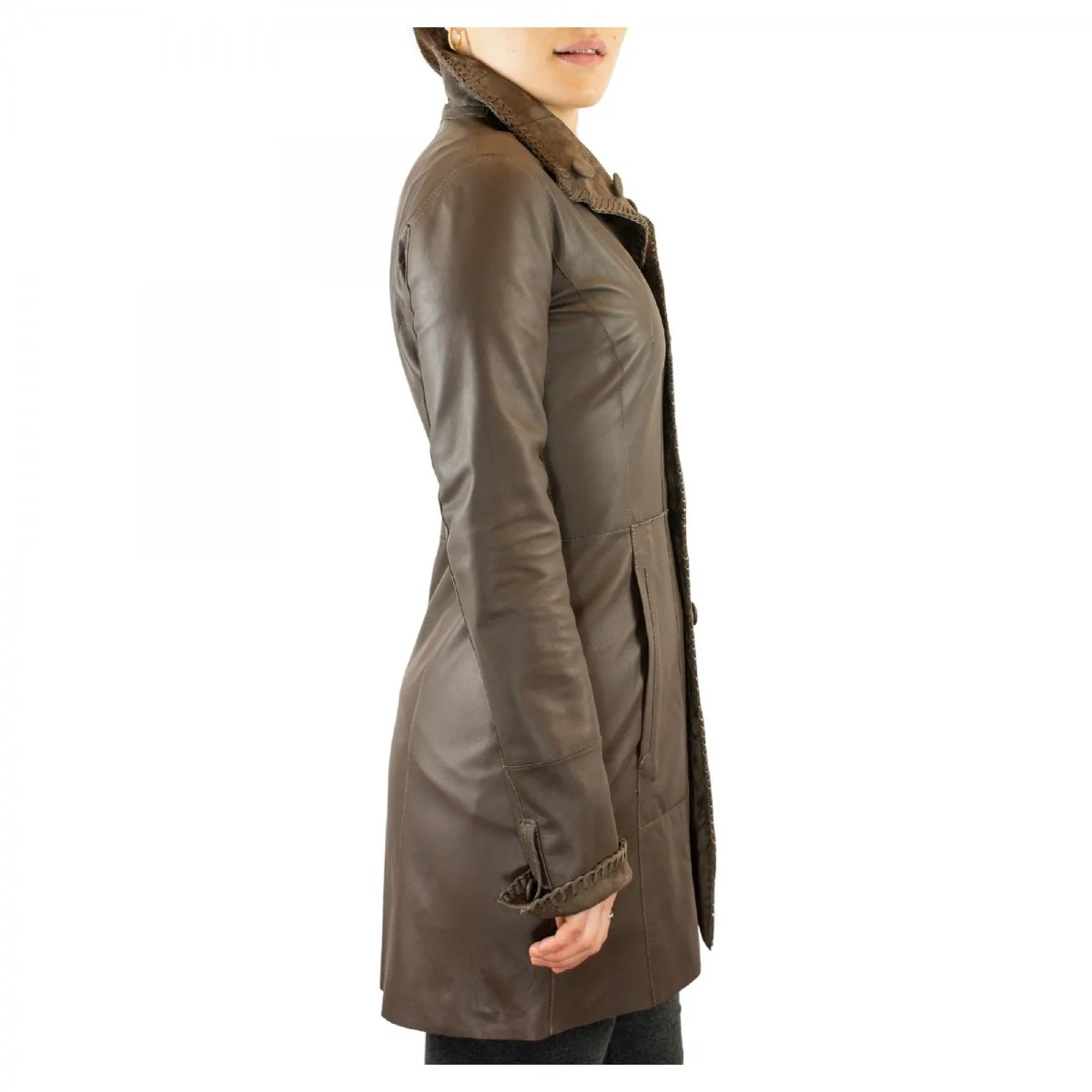 Giacca reversibile da donna fatta a mano in pelle di renna e di agnello grigia - Image 3