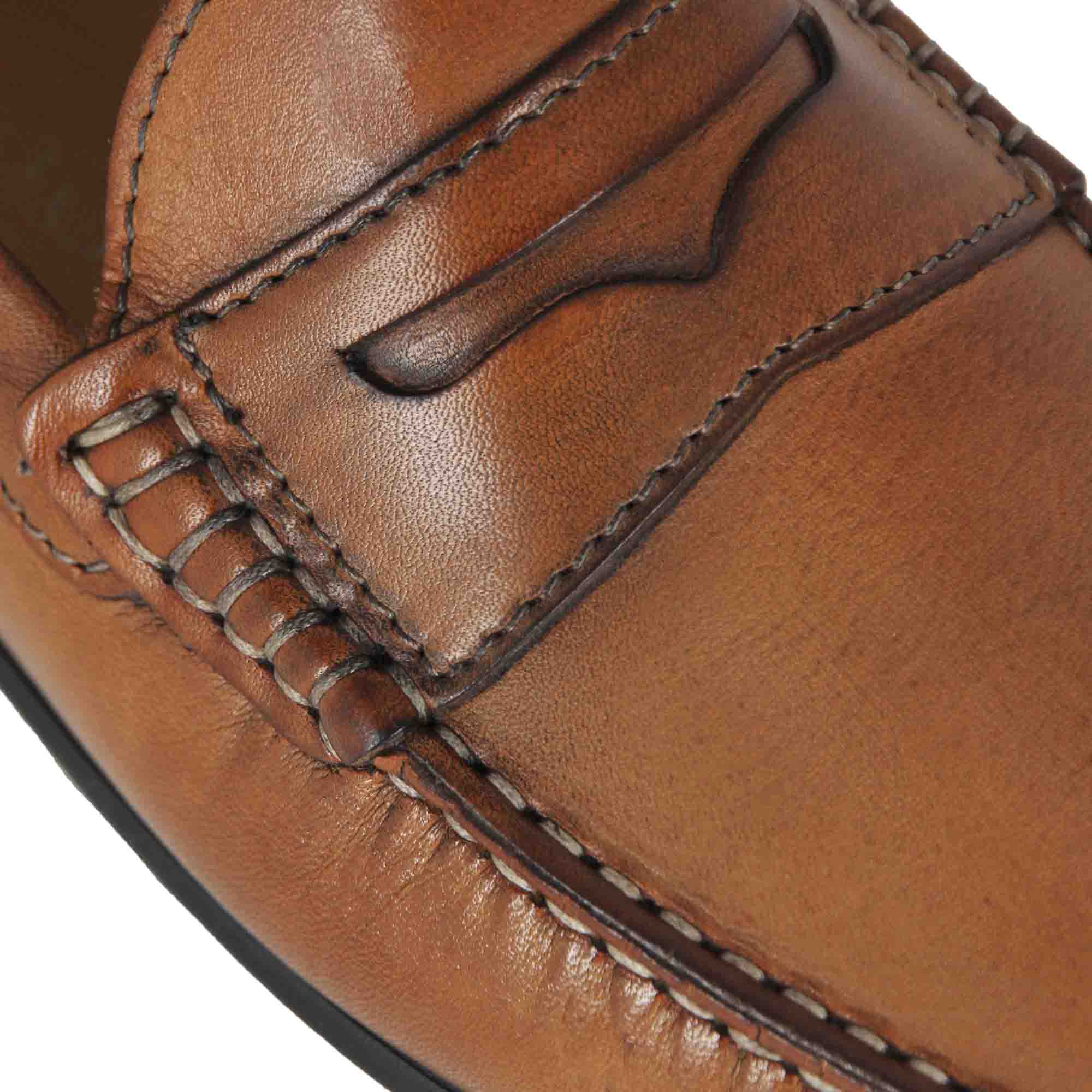 Mocassino casual da uomo in pelle colore marrone con suola con gommini - Image 3