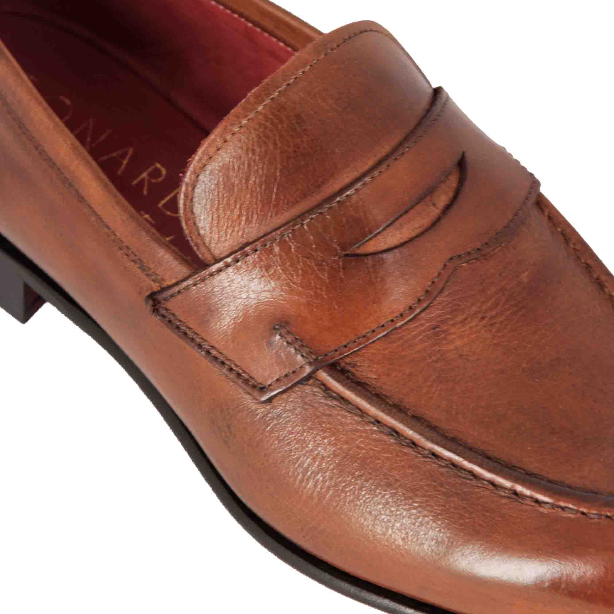 Mocassino classico da uomo in pelle colore marrone chiaro - Image 4