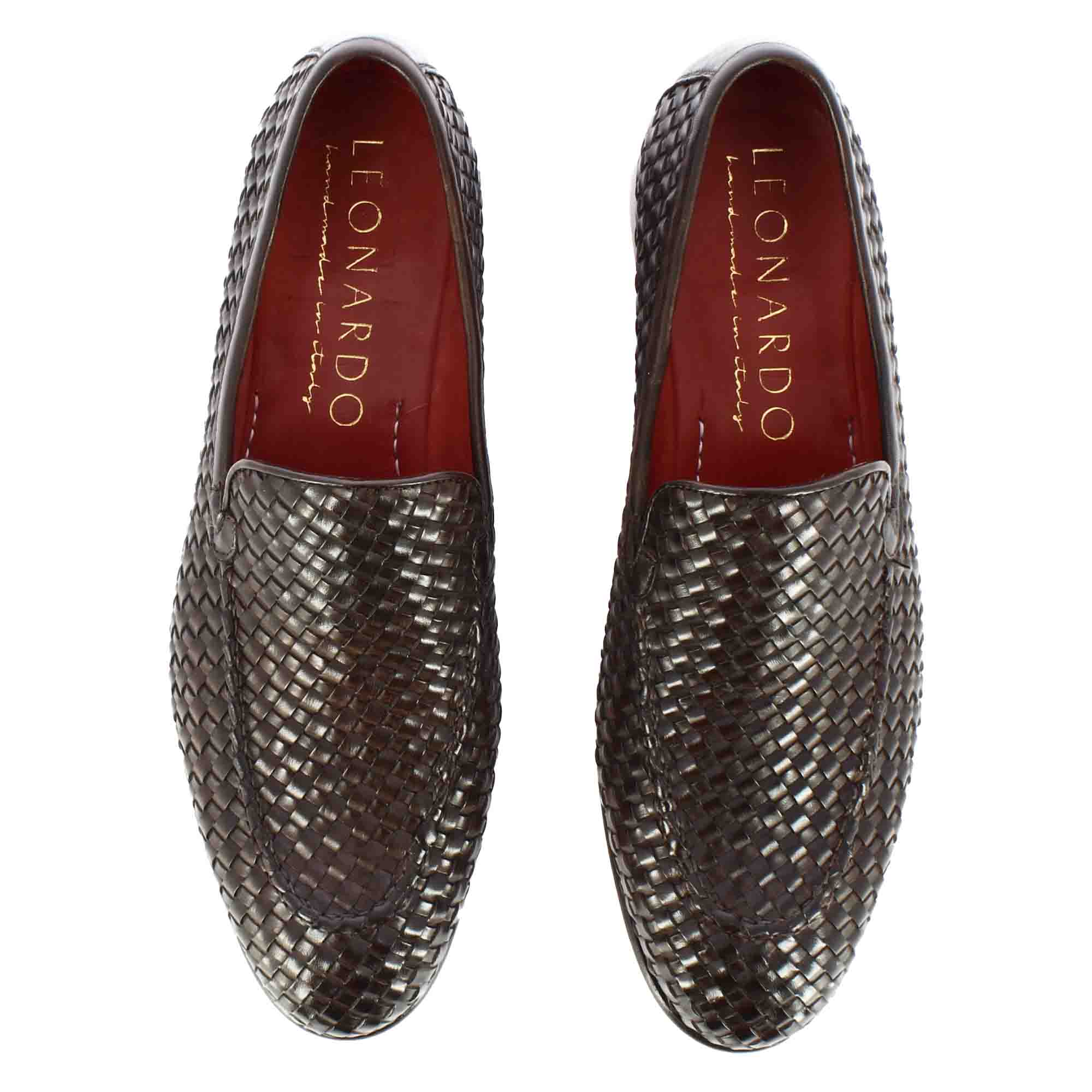 Mocassino classico da uomo in pelle intrecciata colore marrone scuro - Image 2