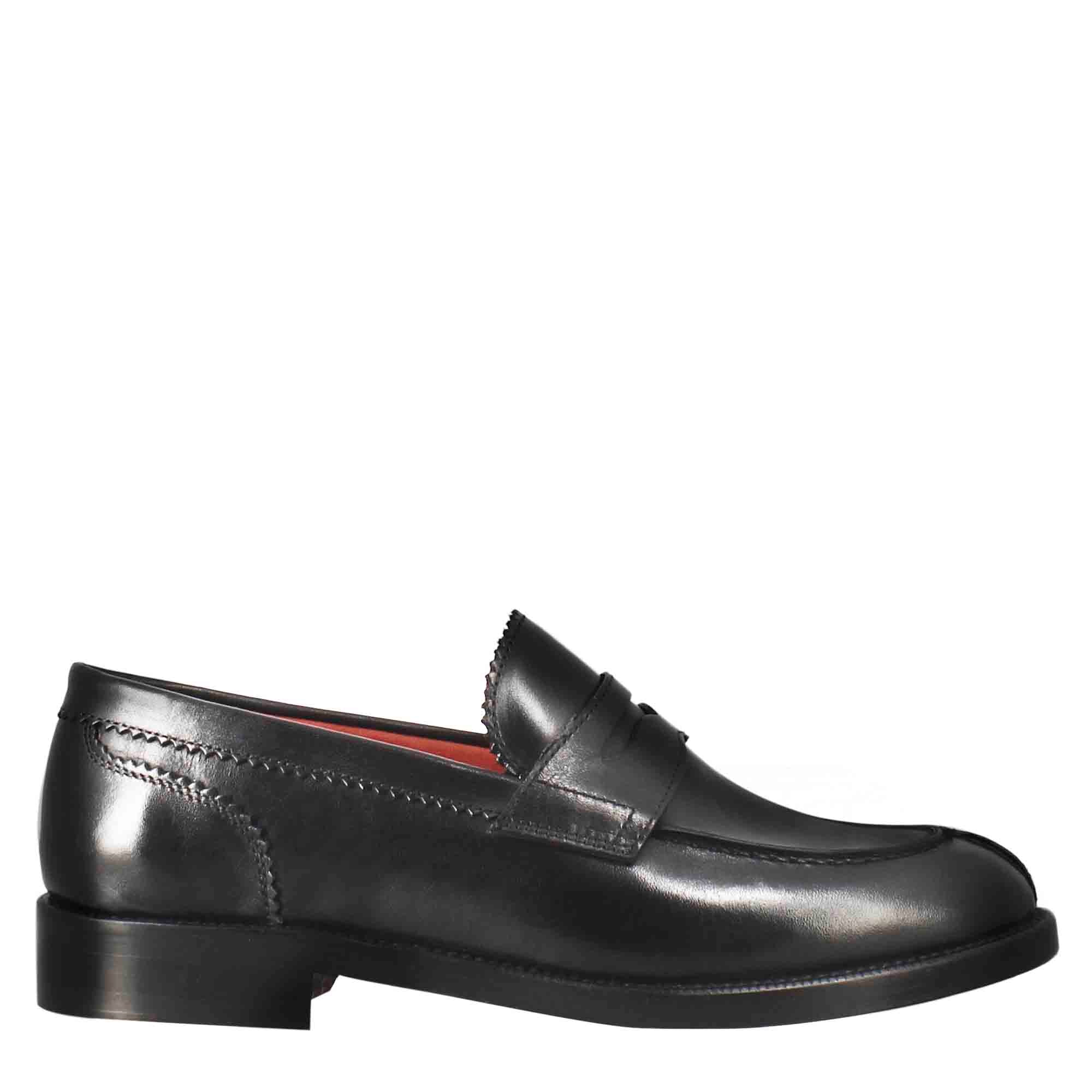 Mocassino da donna con bocca di leone in pelle nero - Image 3