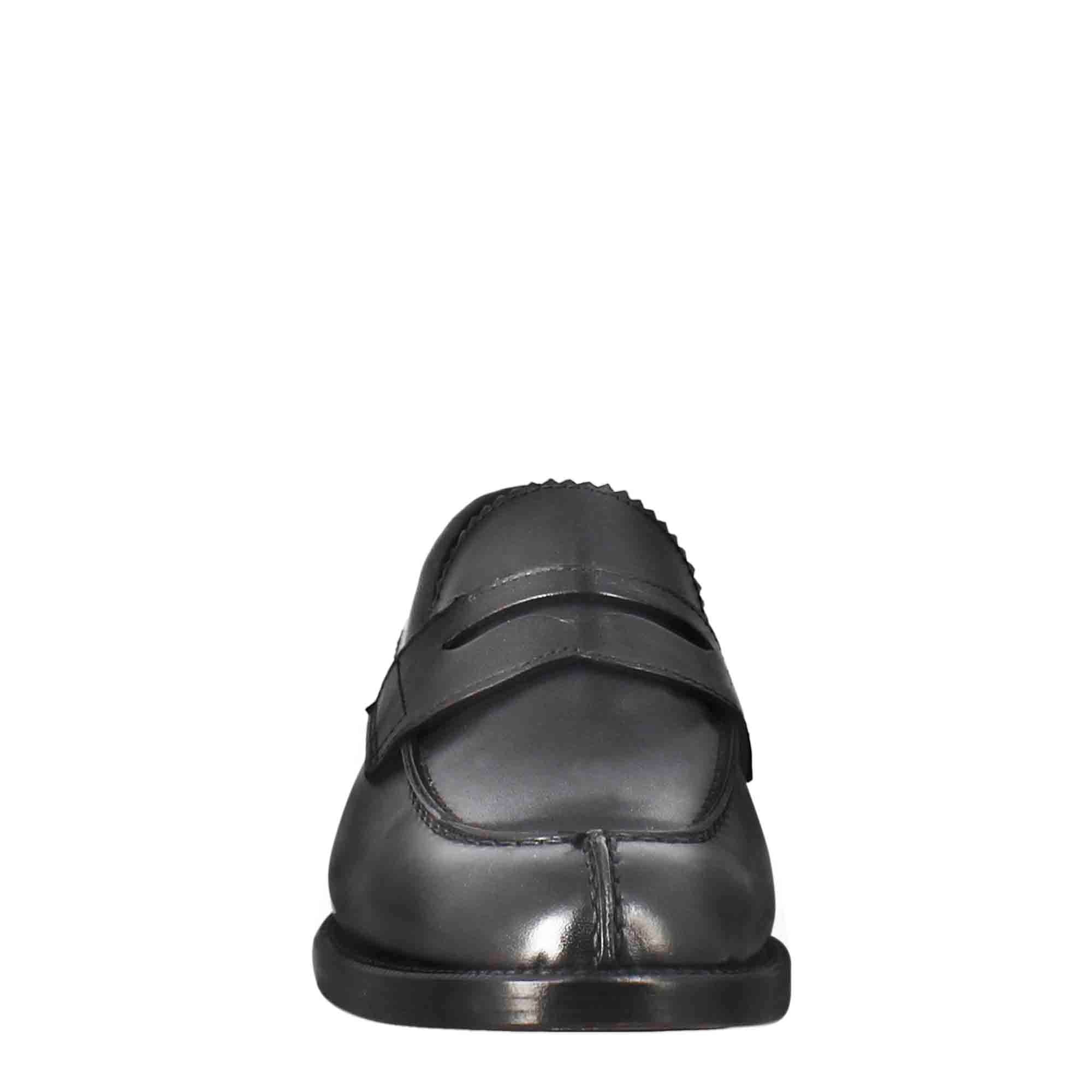 Mocassino da donna con bocca di leone in pelle nero - Image 4
