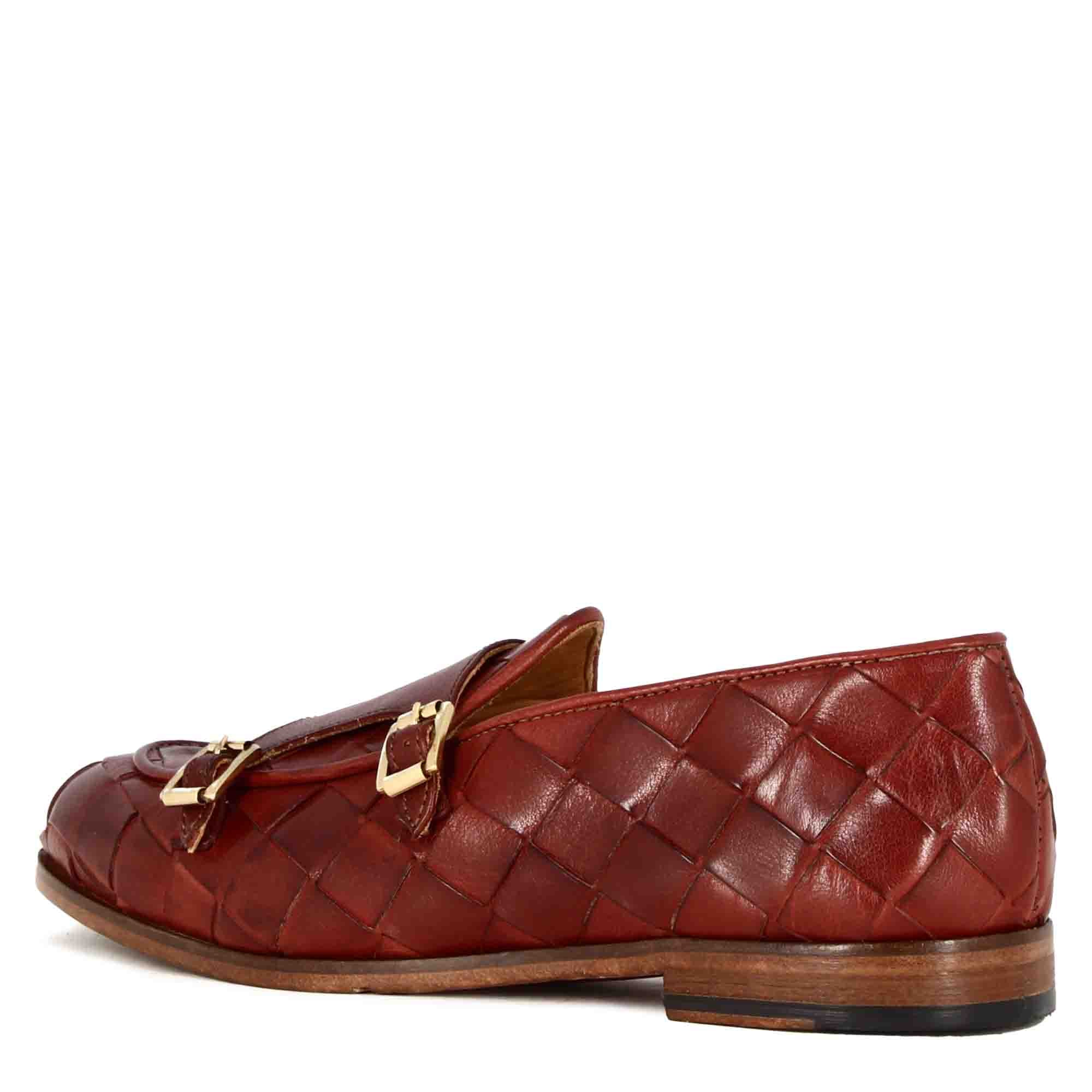 Mocassino da uomo in pelle intrecciata con doppia fibbia colore rosso - Image 5