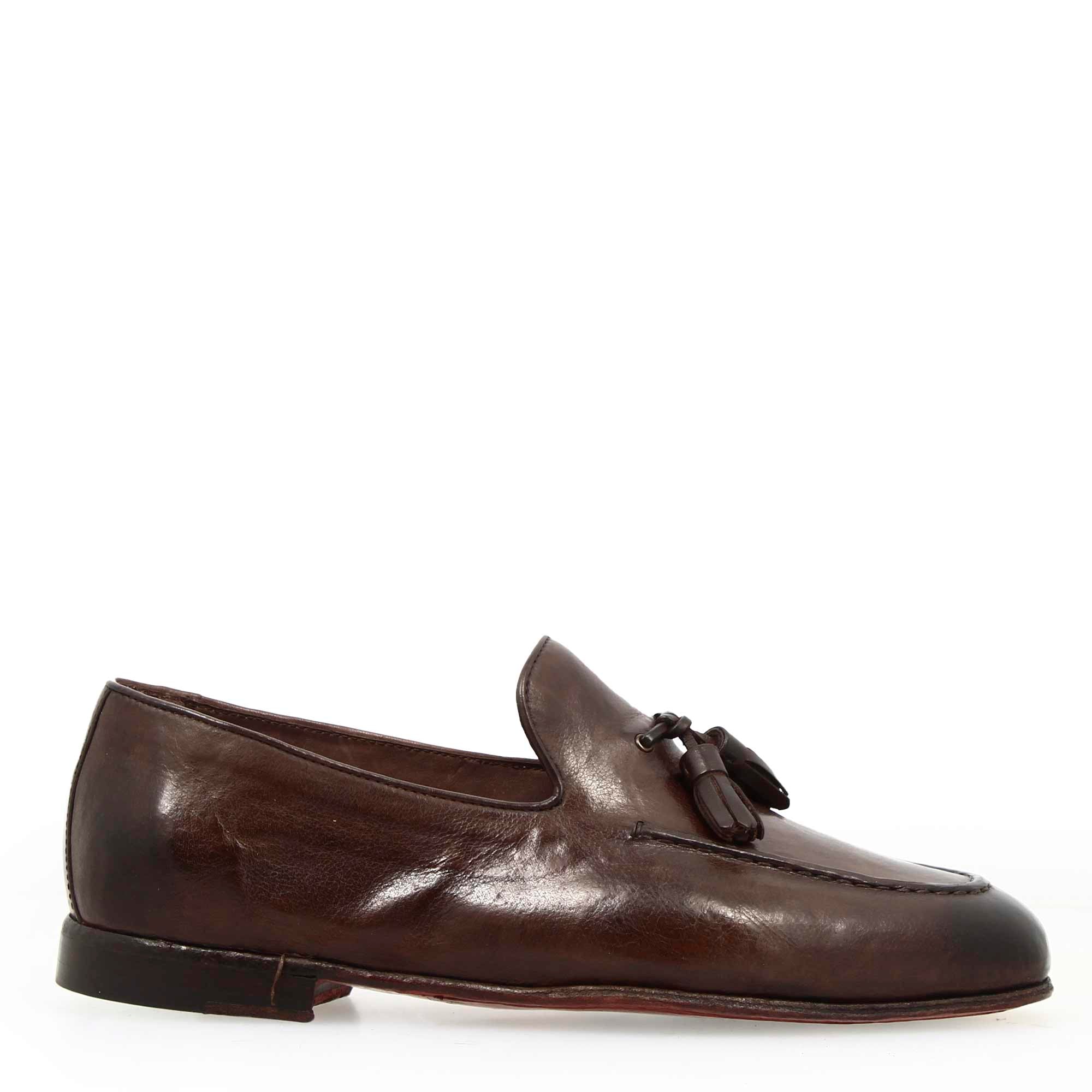 Mocassino marrone scuro da uomo artigianali in pelle con nappine - Image 3