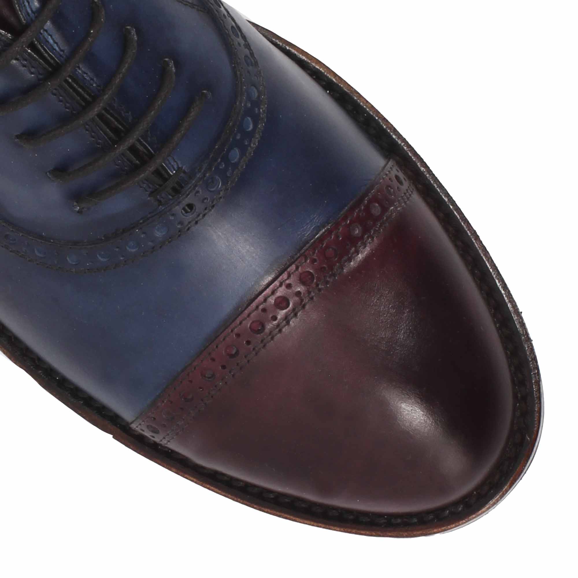Scarpe da golf artigianali in pelle colore blu e bordeaux tinta a mano - Image 4