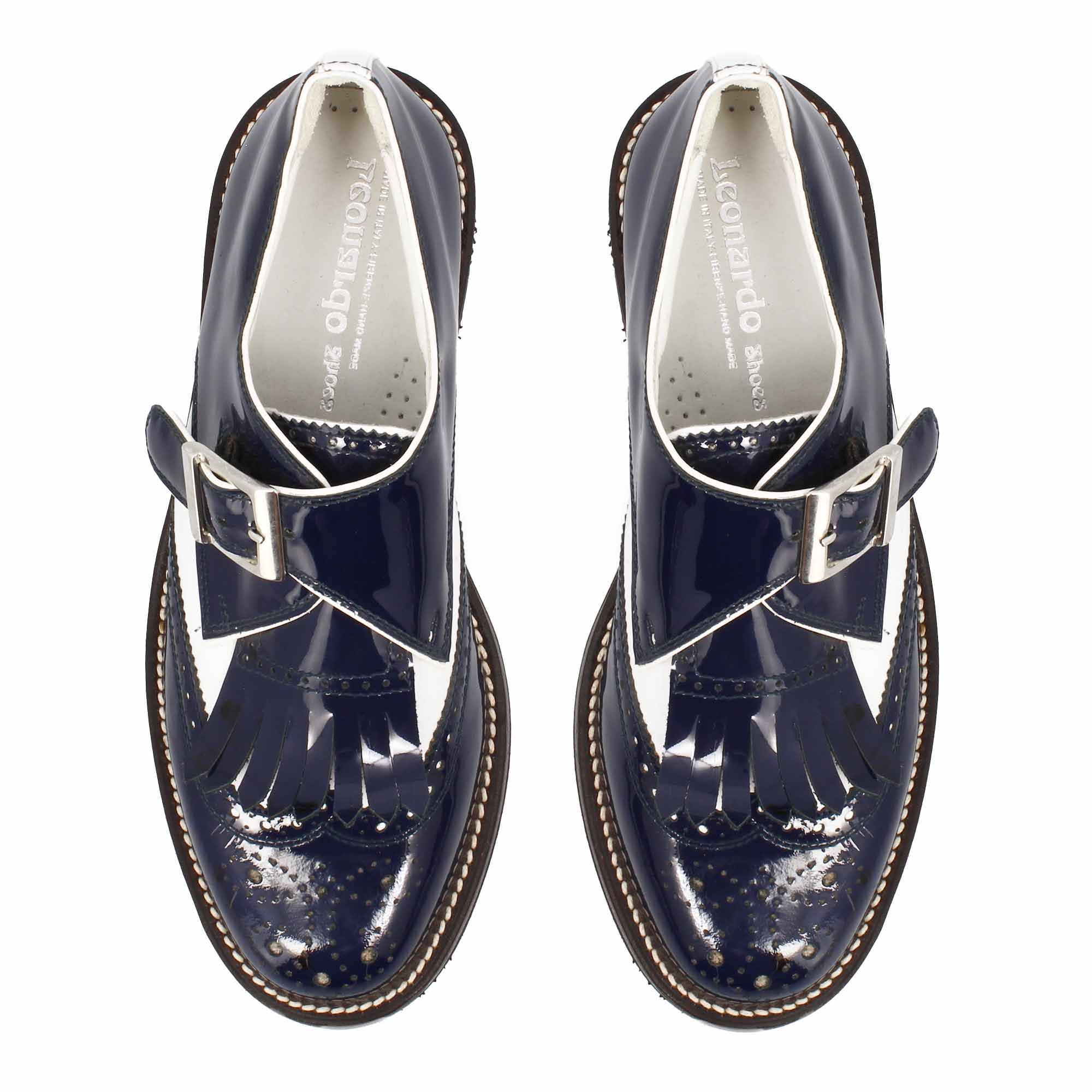 Scarpe con fibbia da golf in pelle bianca e vernice blu - Image 2
