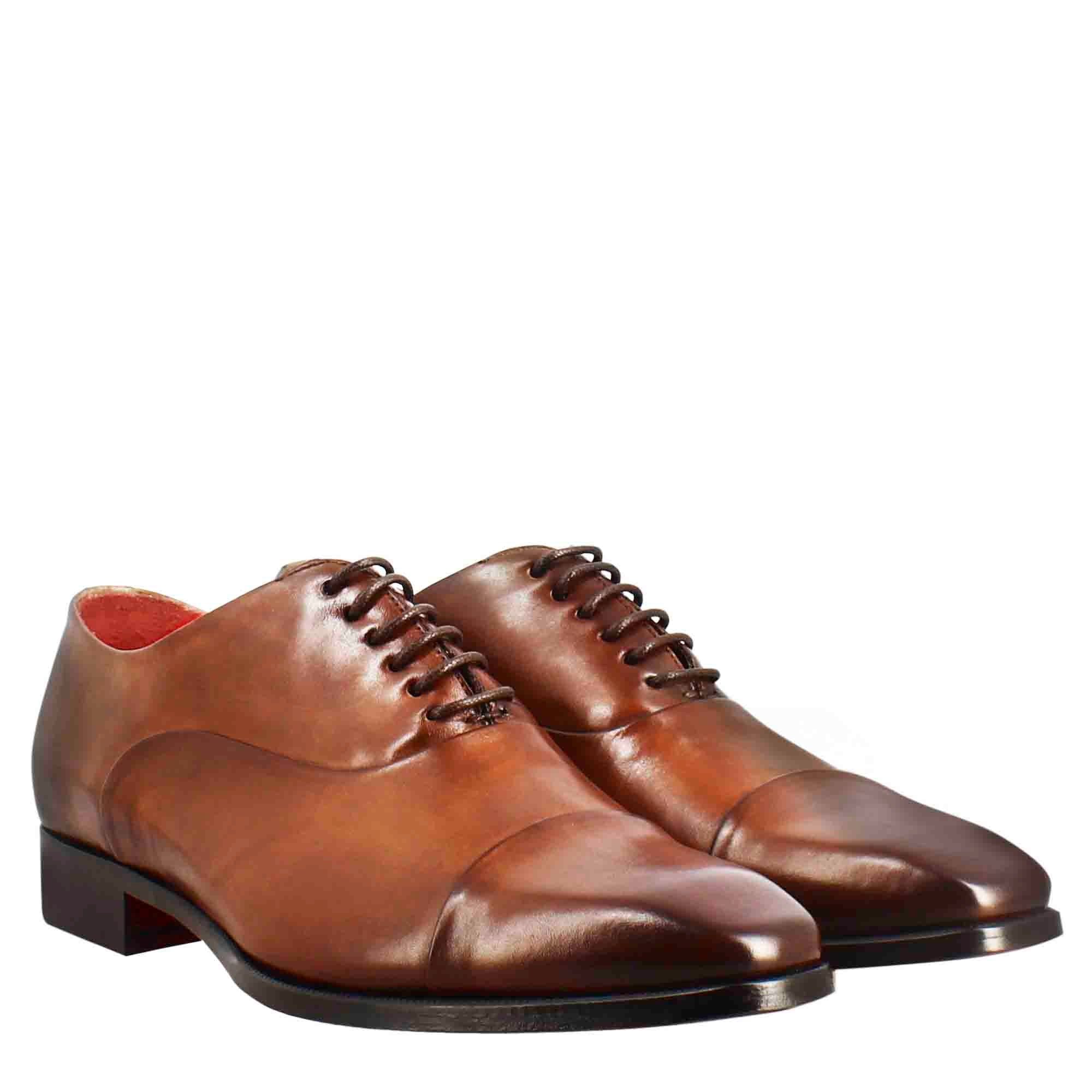 Scarpe francesine con puntale in pelle color brandy - Image 7