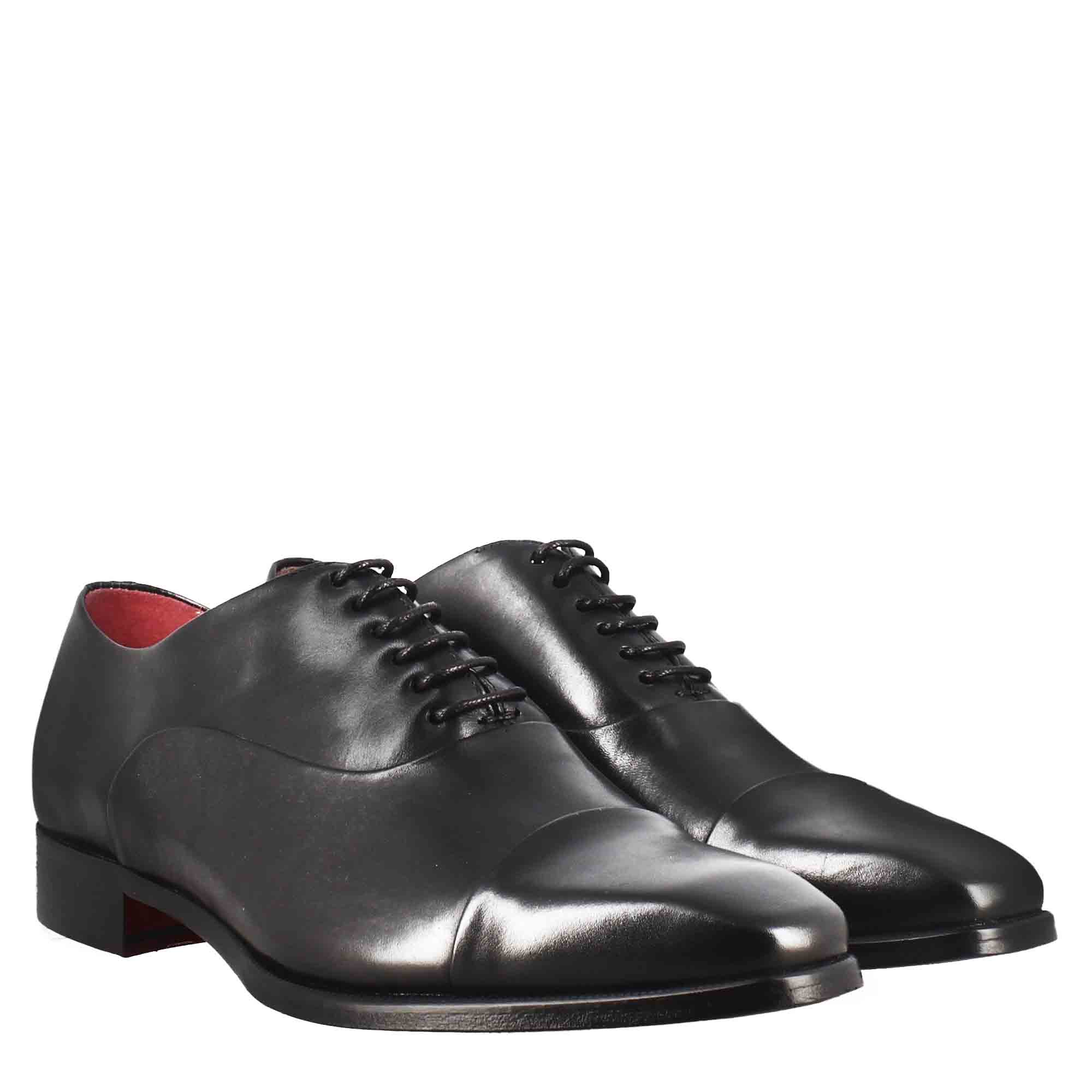 Scarpe francesine con puntale in pelle color nero - Image 7