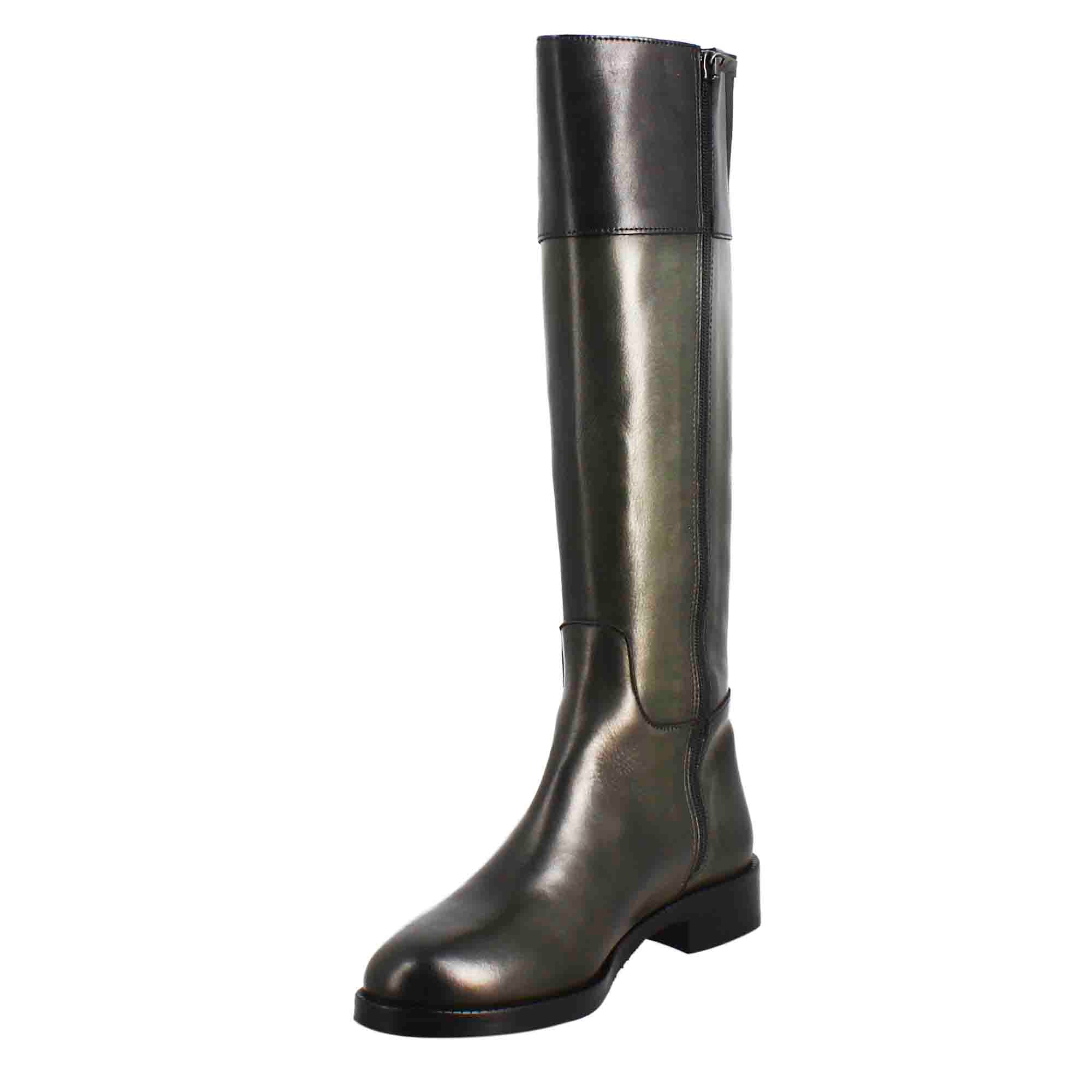 Stivale al ginocchio da donna liscio con tacco basso in pelle verde e nero - Image 4