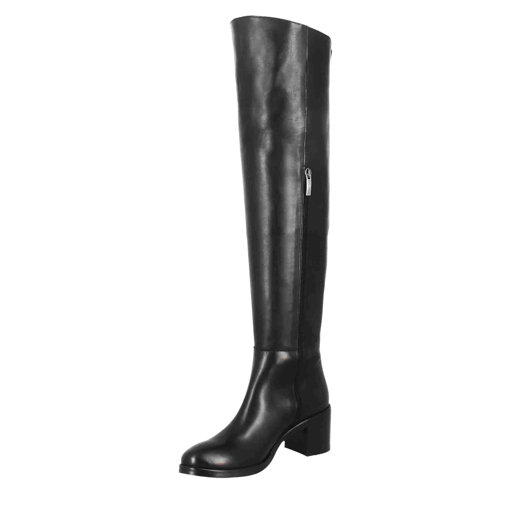Stivale sopra il ginocchio da donna liscio con tacco medio in pelle nero - Image 5