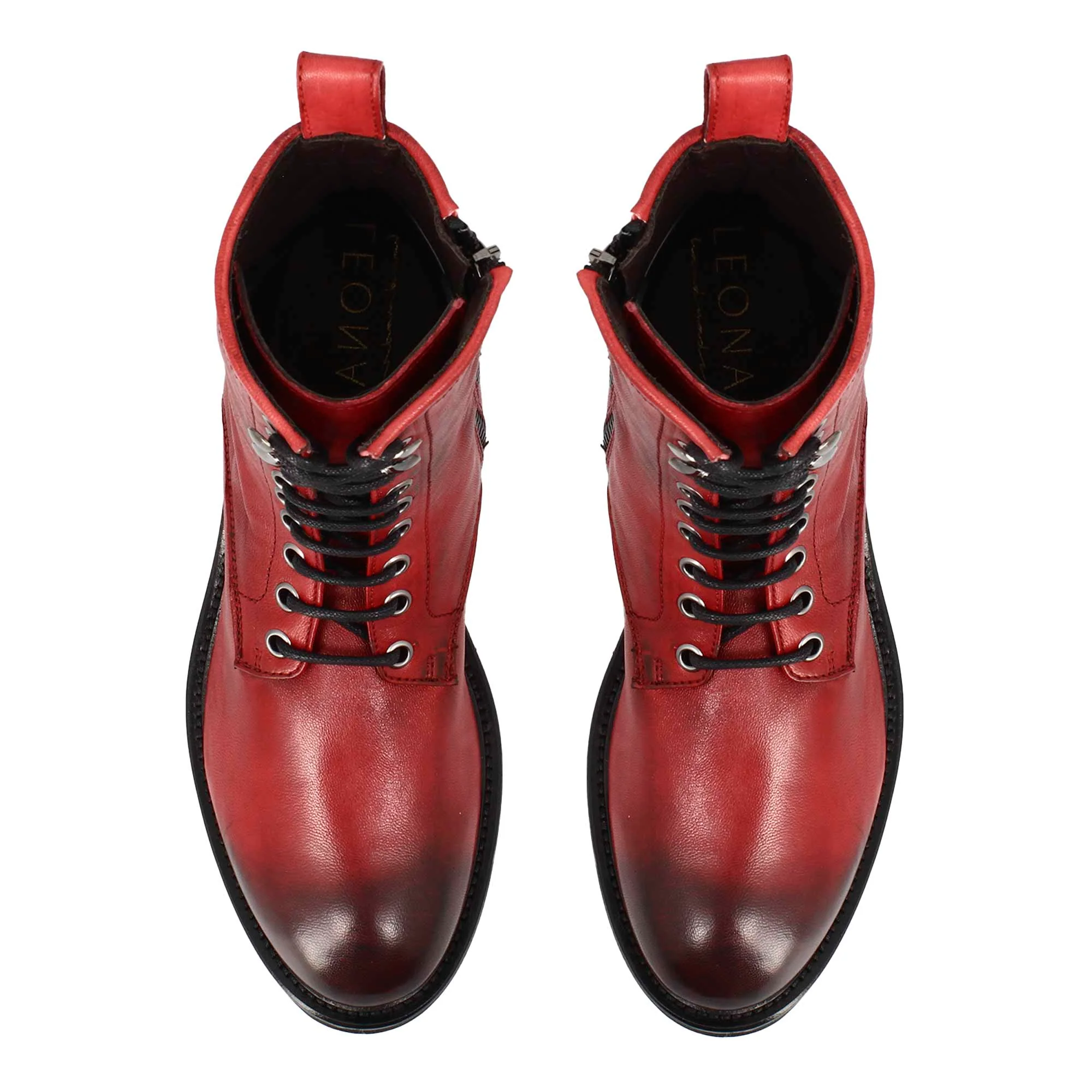 Stivaletto anfibio da donna in pelle colore rosso fatto a mano - Image 2