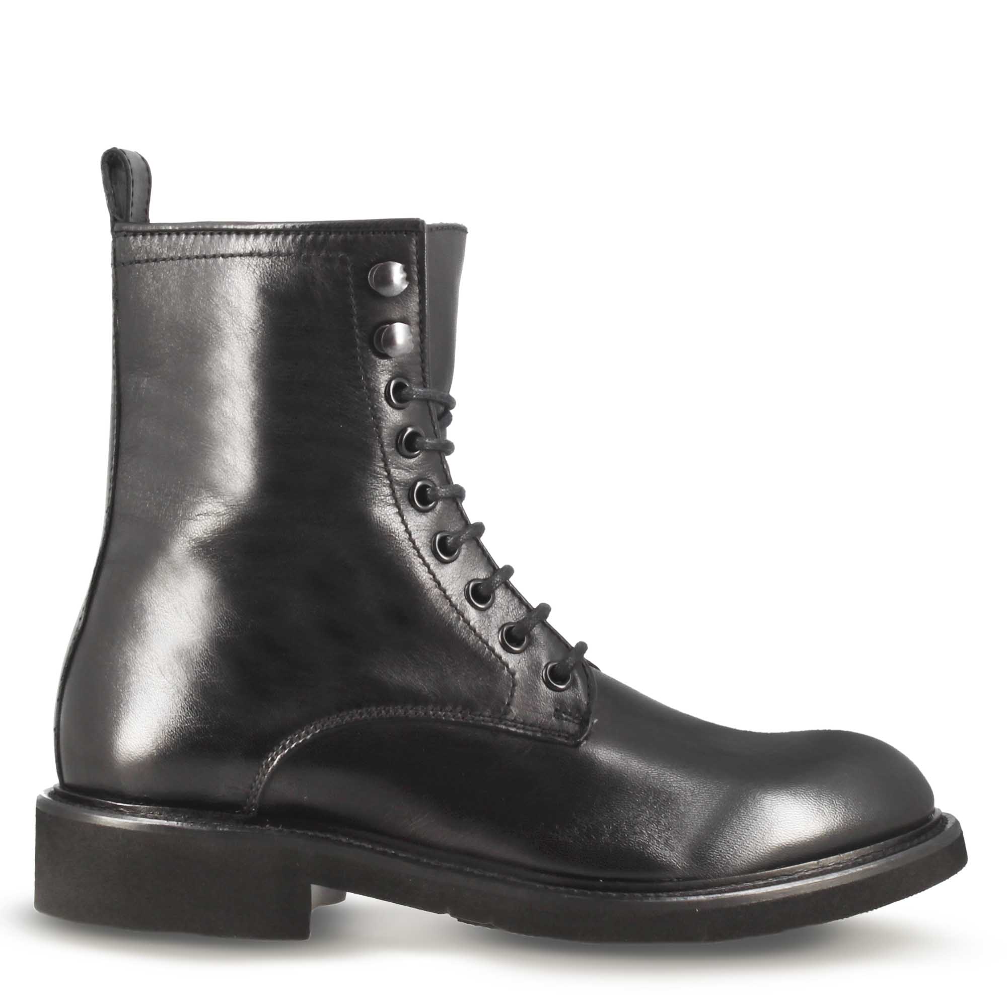 Stivaletto anfibio da donna in vera pelle colore nero fatto a mano - Image 2