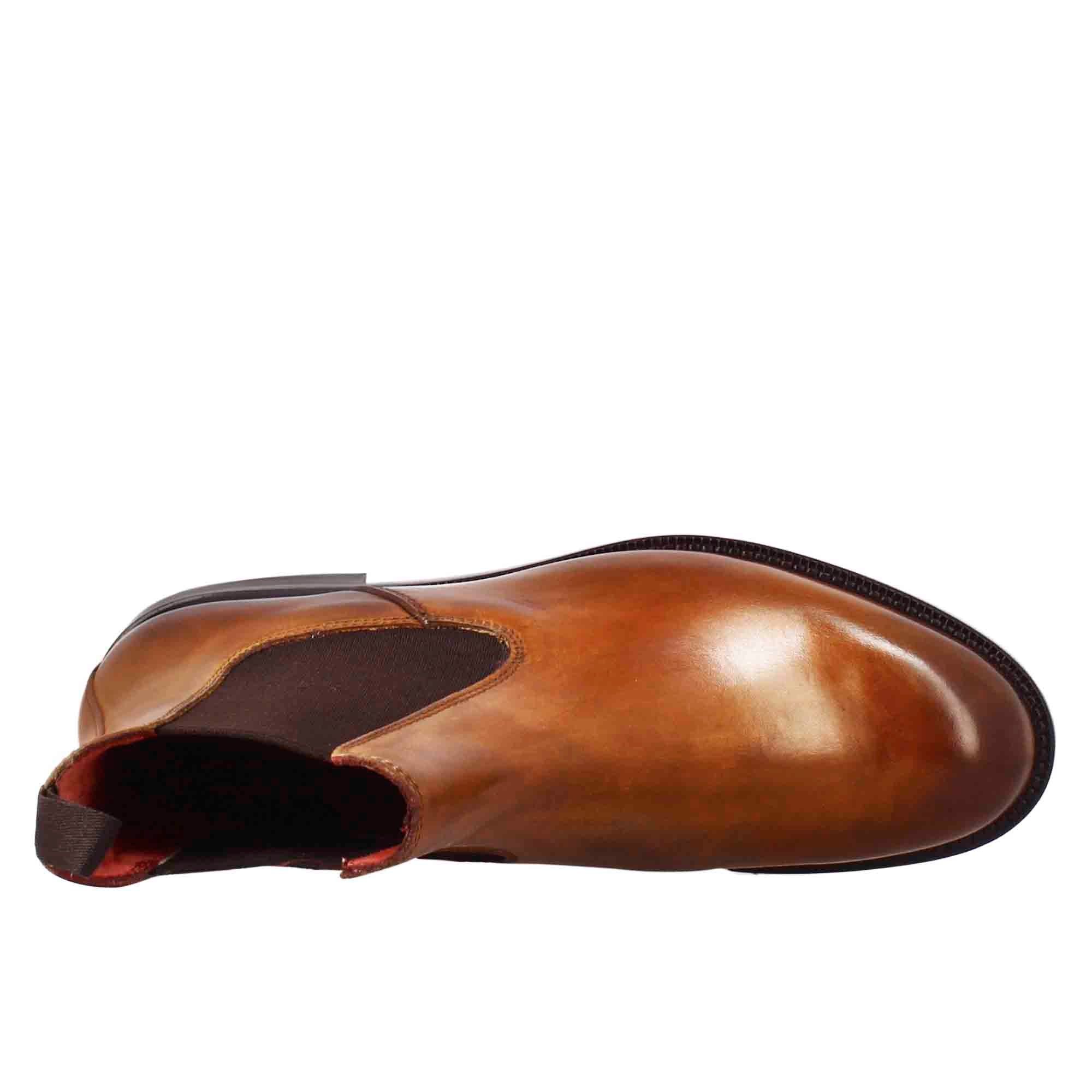 Stivaletto chelsea da donna liscio in pelle colore marrone chiaro - Image 5