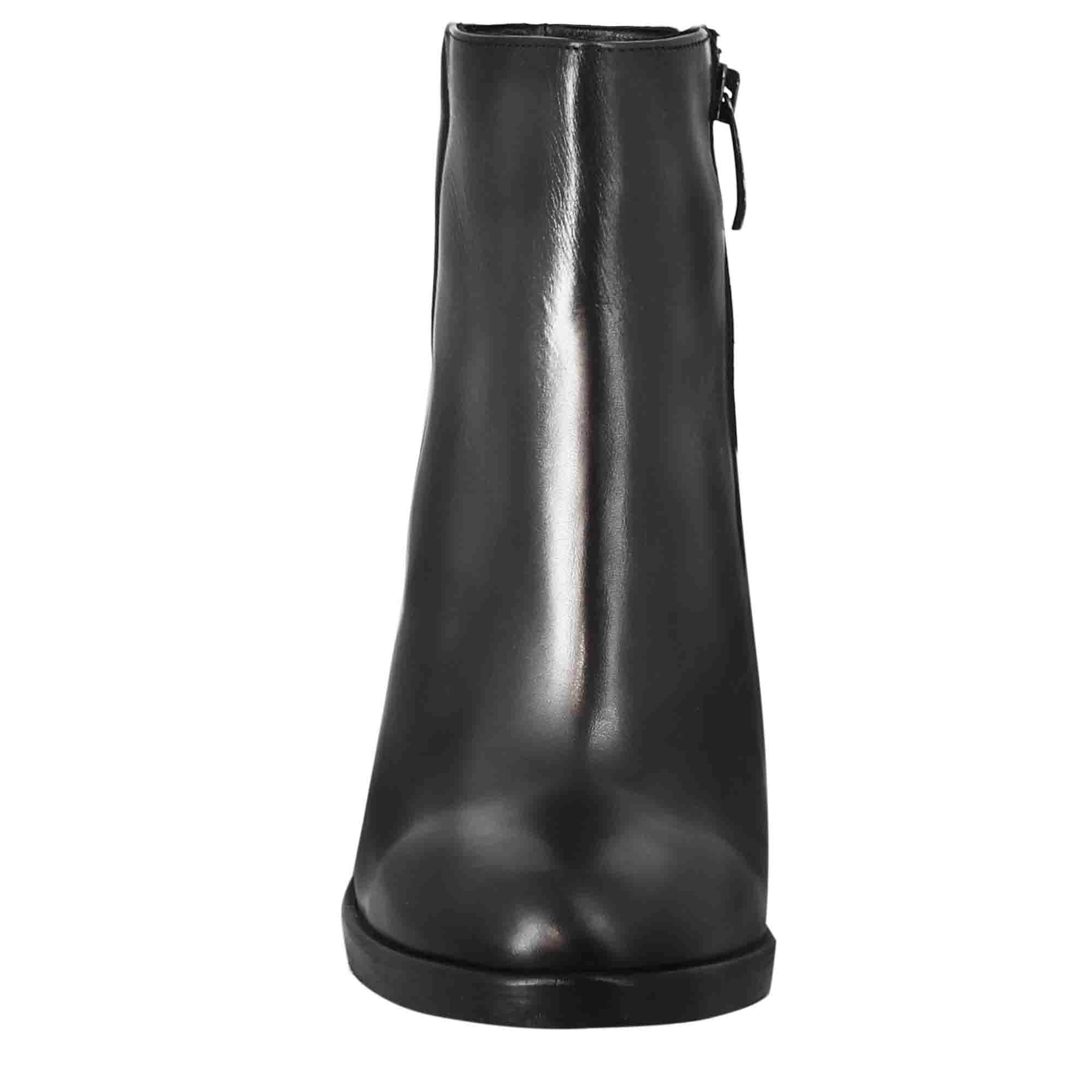Stivaletto da donna liscio con tacco alto in pelle colore nero - Image 3