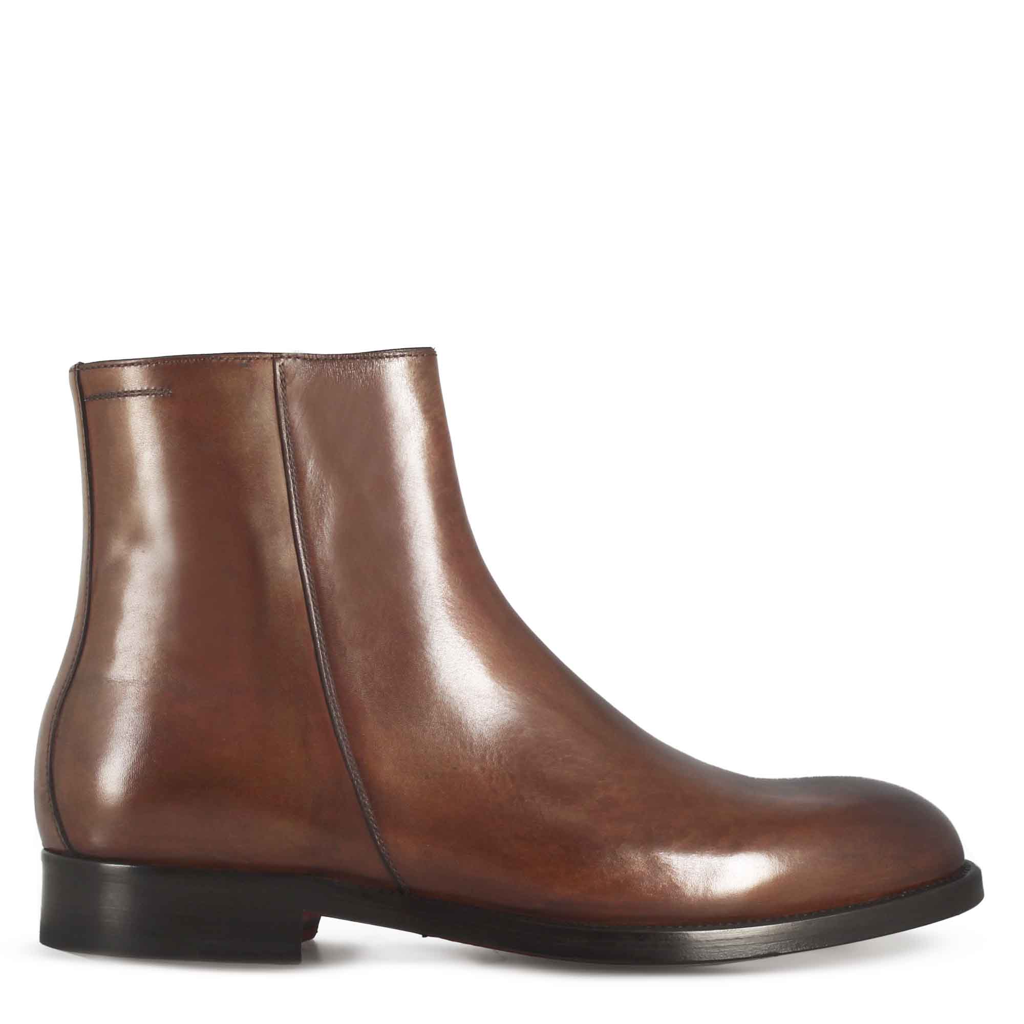 Stivaletto elegante alla caviglia da uomo in pelle liscia colore marrone - Image 2