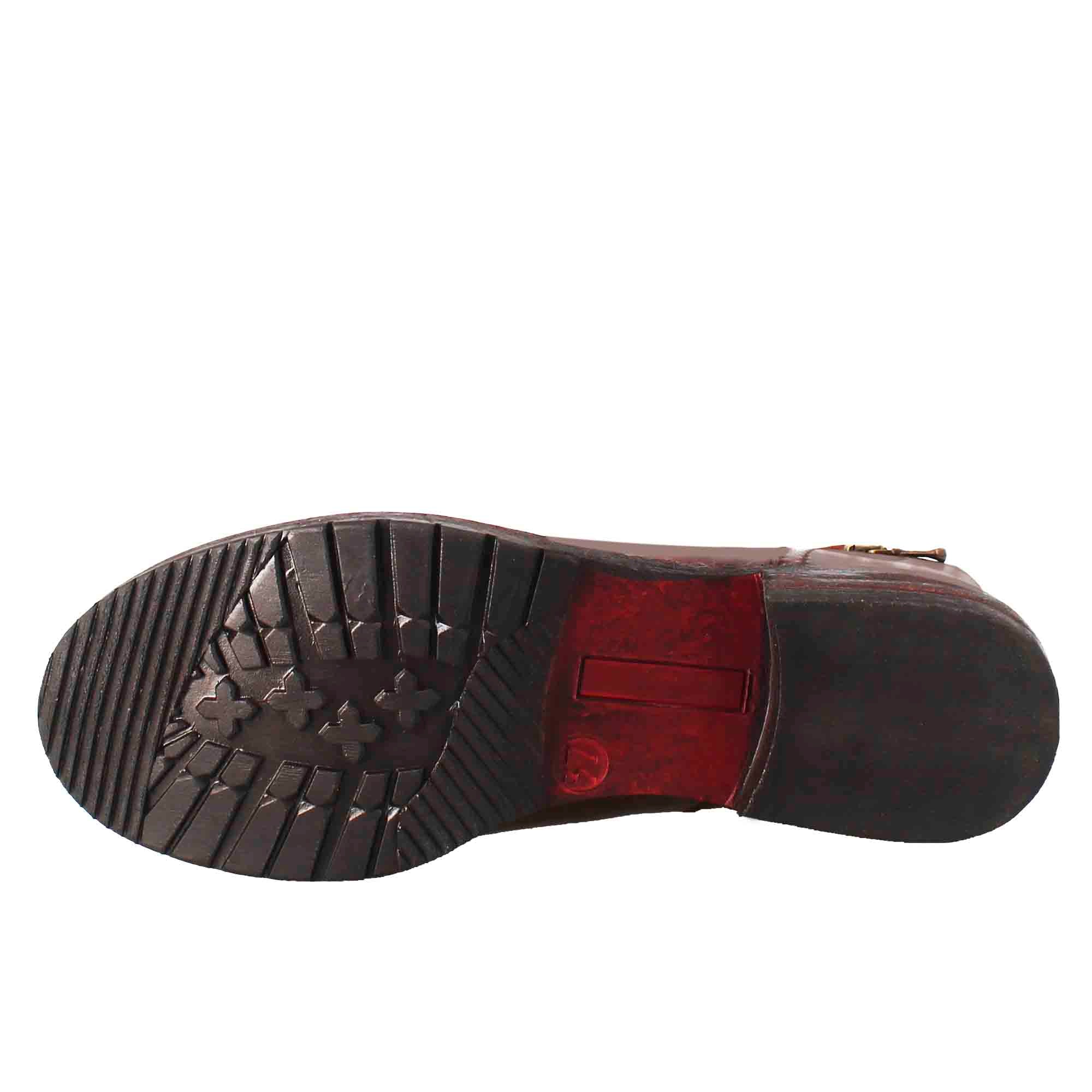 Stivaletto da donna in pelle lavata colore marrone con zip diagonale - Image 6