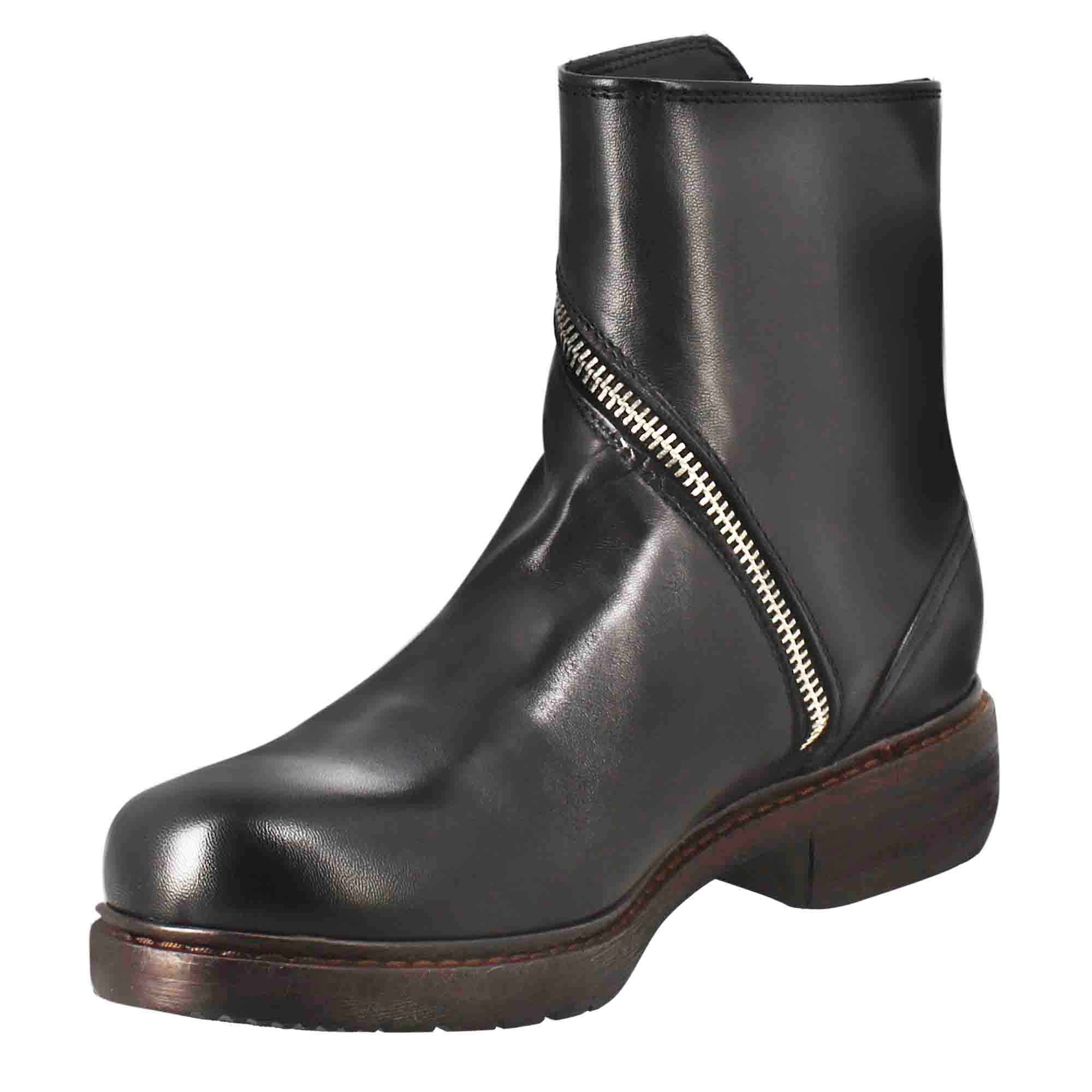 Stivaletto paupa da donna in pelle lavata colore nero con zip diagonale - Image 4
