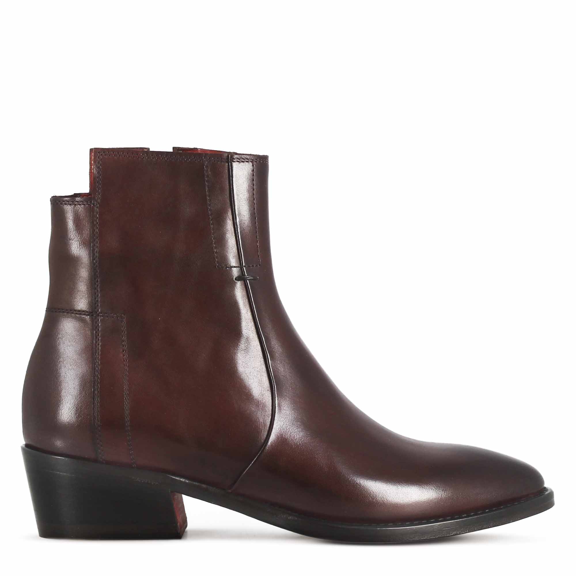 Stivaletto stile texano asimmetrico da donna in pelle colore bordeaux - Image 2
