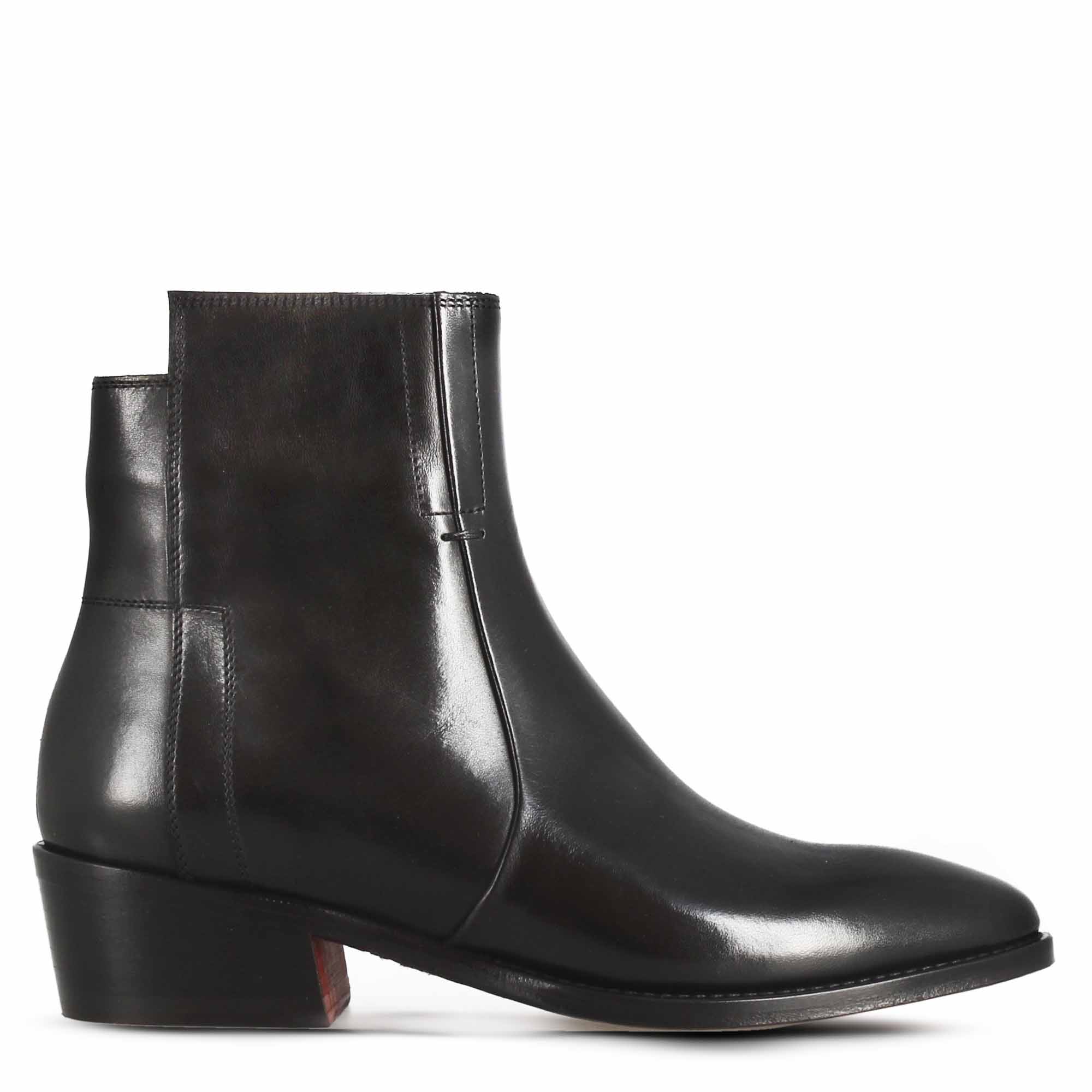 Stivaletto stile texano asimmetrico da donna in pelle colore nero - Image 2